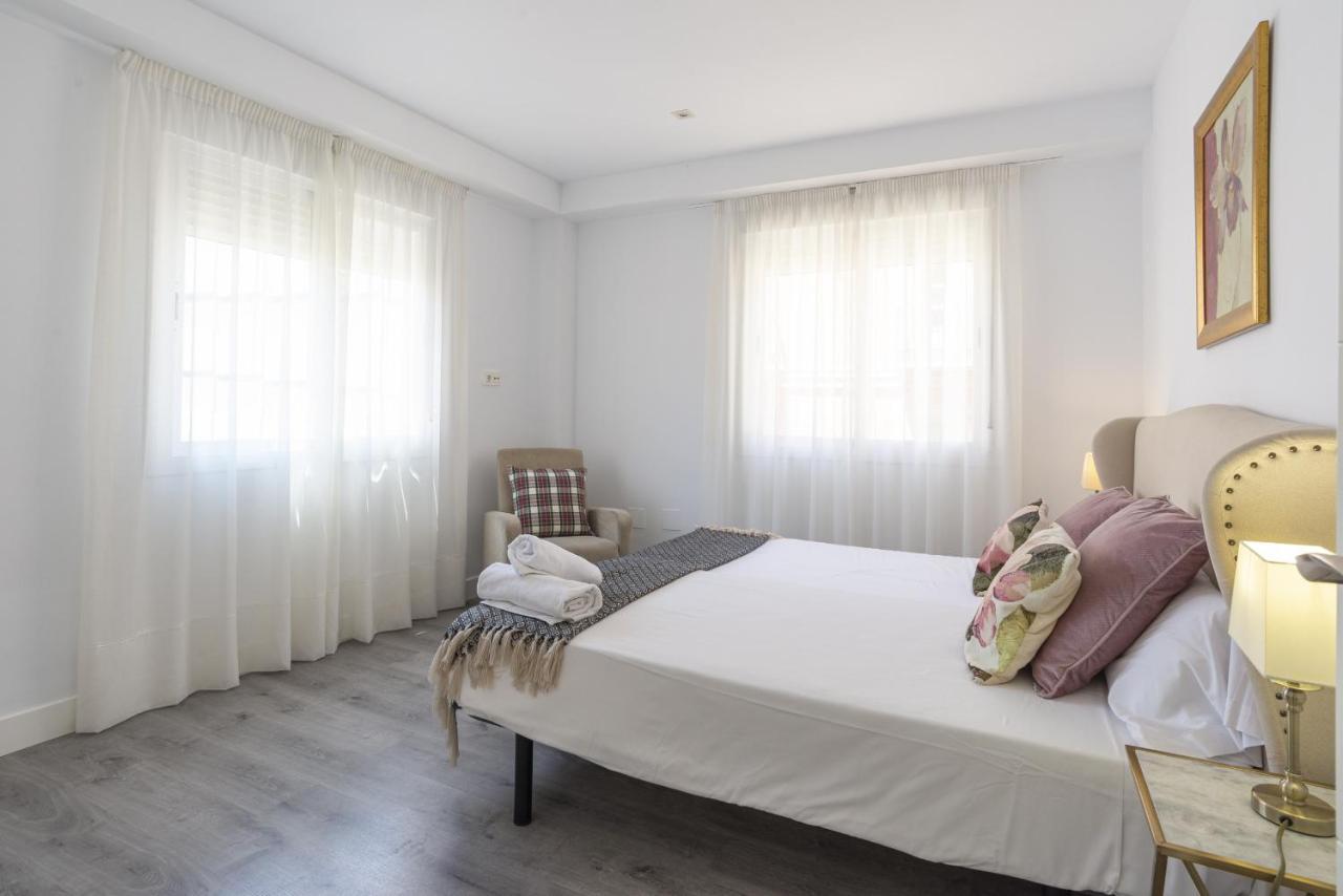 Soho Premium 4 Bedrooms Apartment Malaga Exterior photo